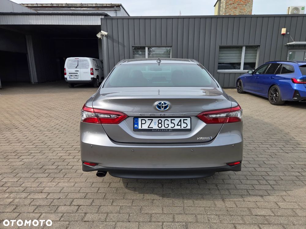 Toyota Camry 2.5 Hybrid Executive CVT - 5