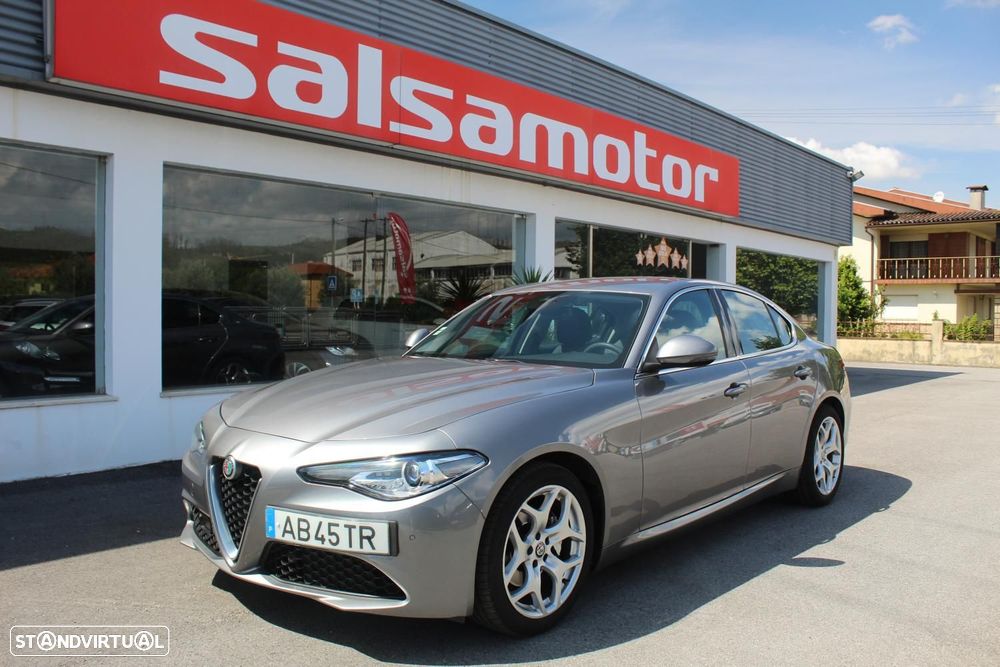 Alfa Romeo Giulia 2.2 D Super AT8 - 10