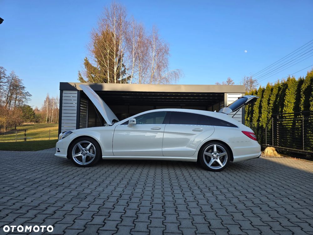 Mercedes-Benz CLS 500 4Matic BlueEFFICIENCY 7G-TR Edition 1 - 9