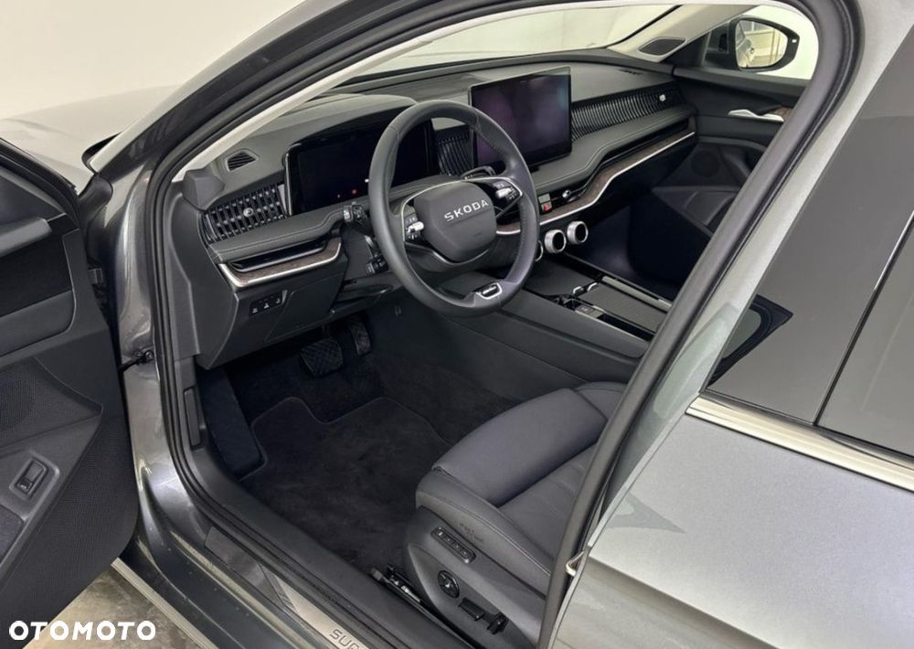 Skoda Superb 2.0 TDI SCR 4x4 L&K DSG - 12