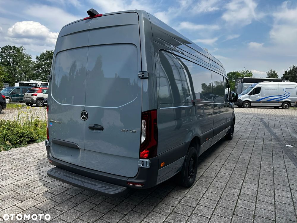 Mercedes-Benz Sprinter 317 CDI Furgon PRO LONG - 3