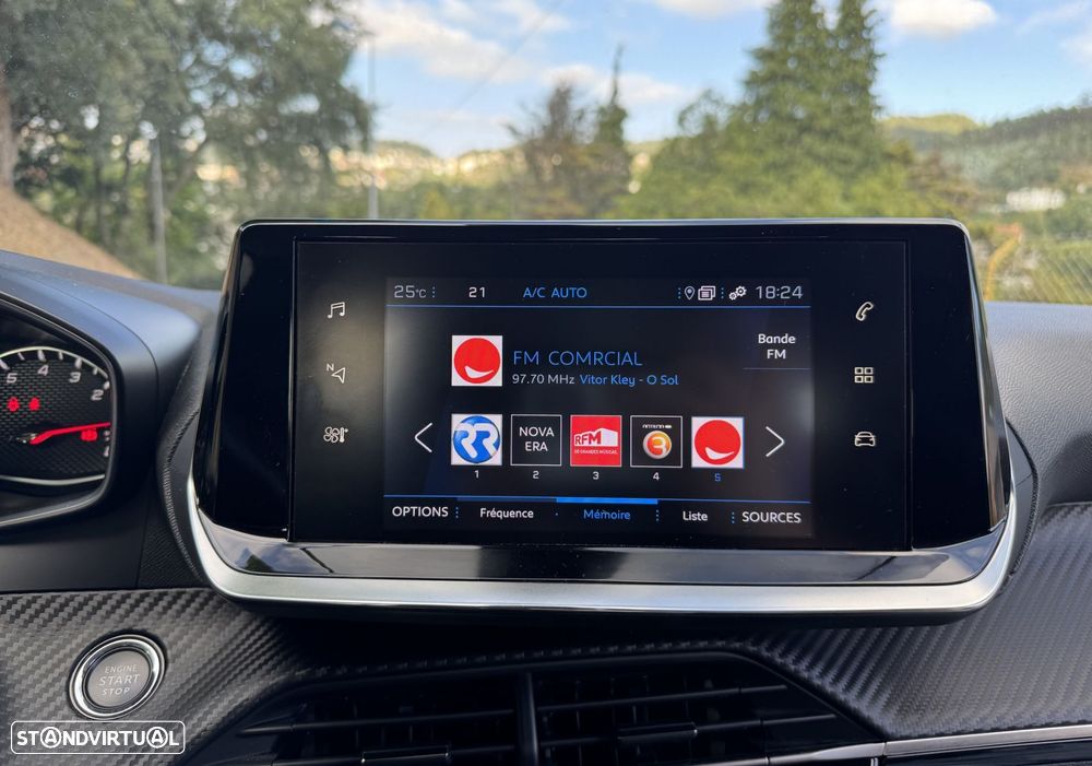 Peugeot 2008 1.5 BlueHDi Allure - 11