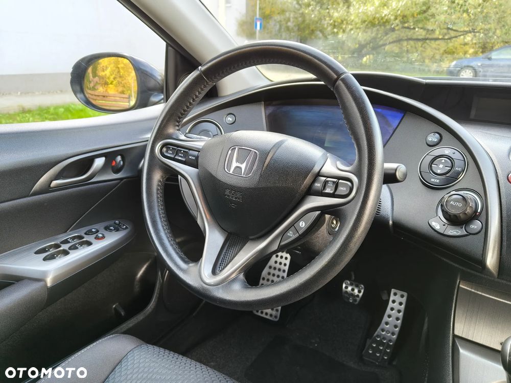 Honda Civic 1.8i-VTEC Sport - 26