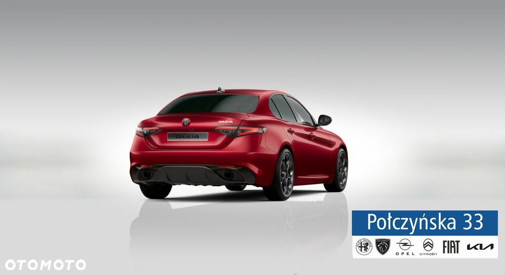 Alfa Romeo Giulia - 4