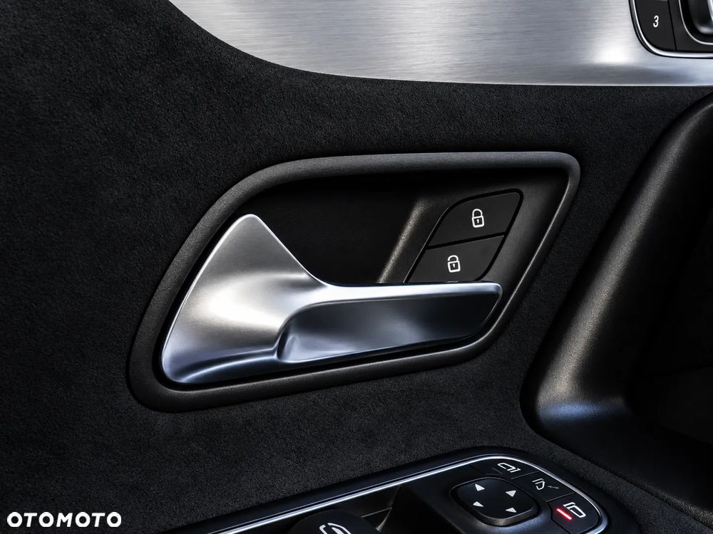 Mercedes-Benz CLA AMG 45 S 4-Matic+ 8G-DCT - 19