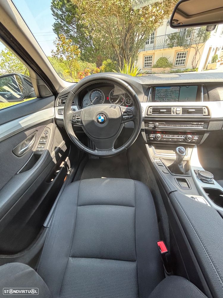BMW 520 d Touring Luxury Line - 21