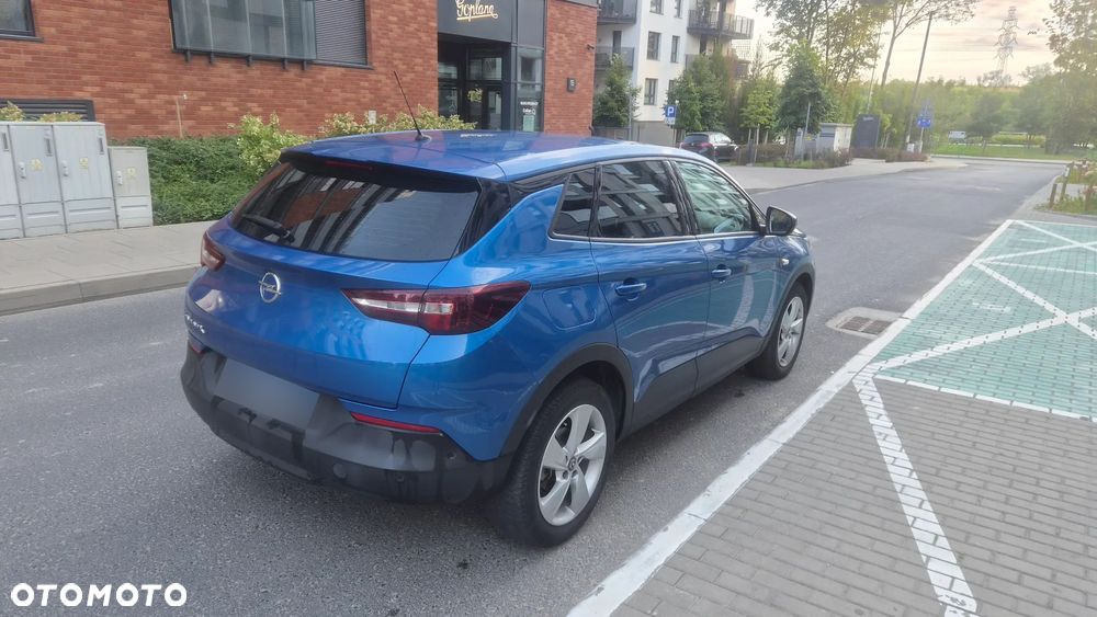 Opel Grandland X 1.2 T GPF Design&Tech S&S - 23