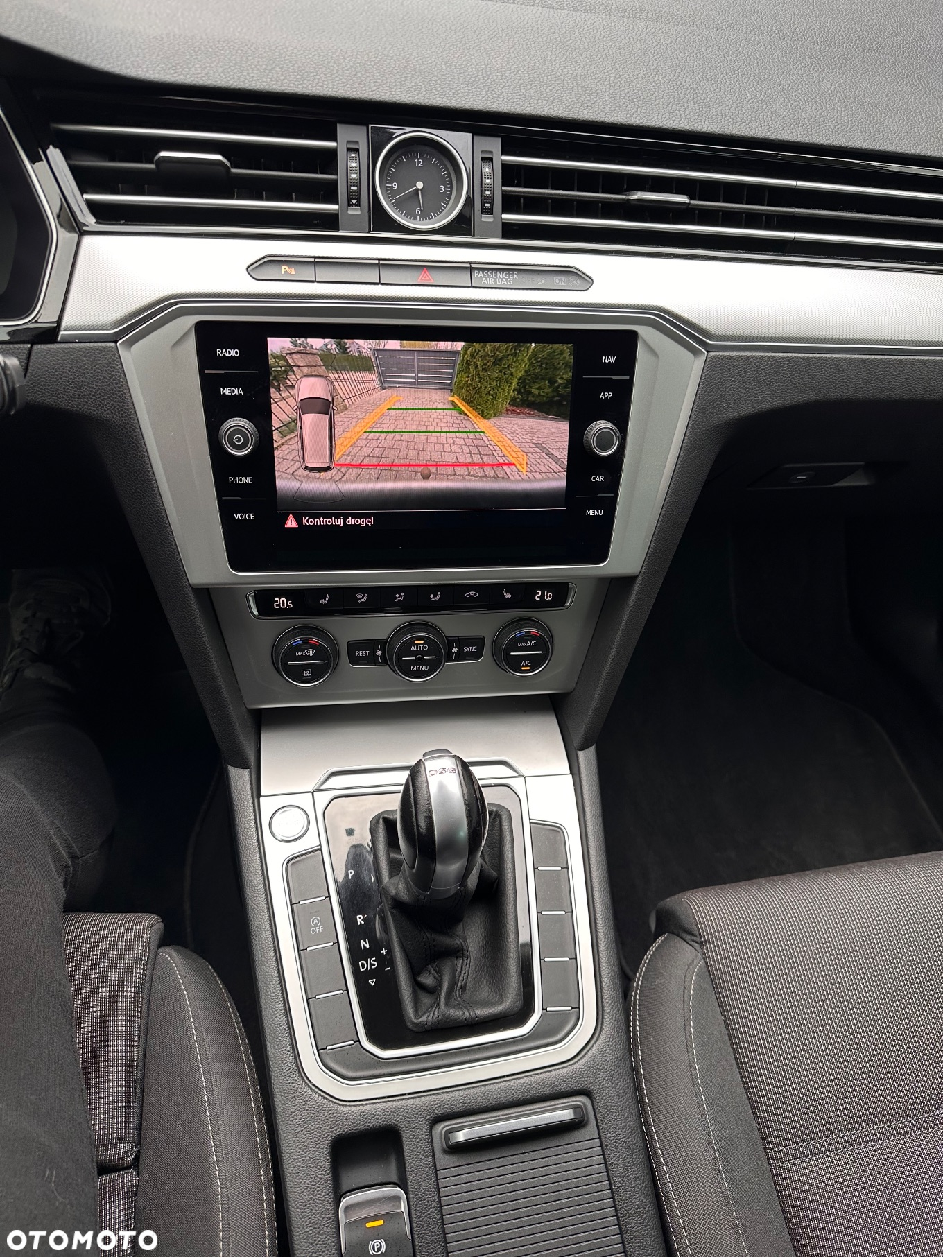 Volkswagen Passat Variant 2.0 TDI DSG (BlueMotion Technology) Highline - 19