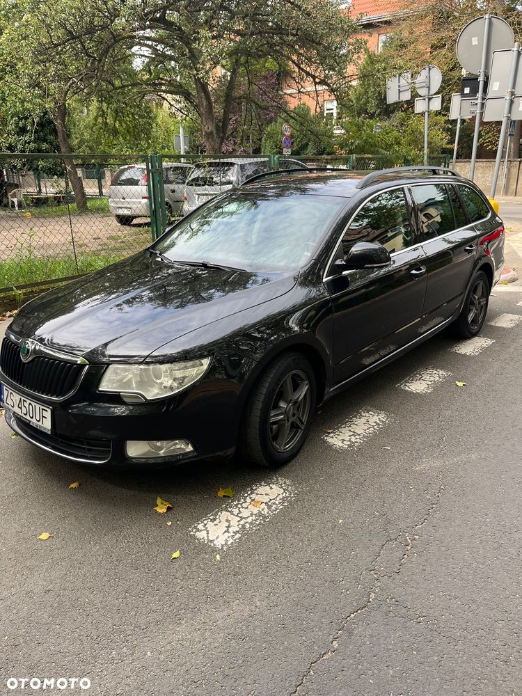 Skoda Superb 2.0 TDI Comfort DSG - 3