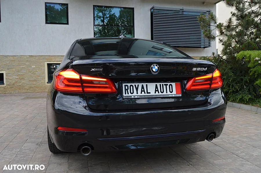 BMW Seria 5 520d xDrive AT - 19