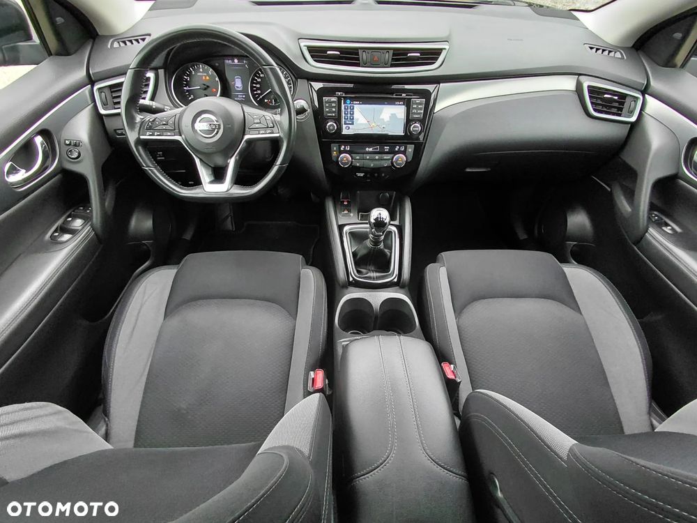 Nissan Qashqai - 11