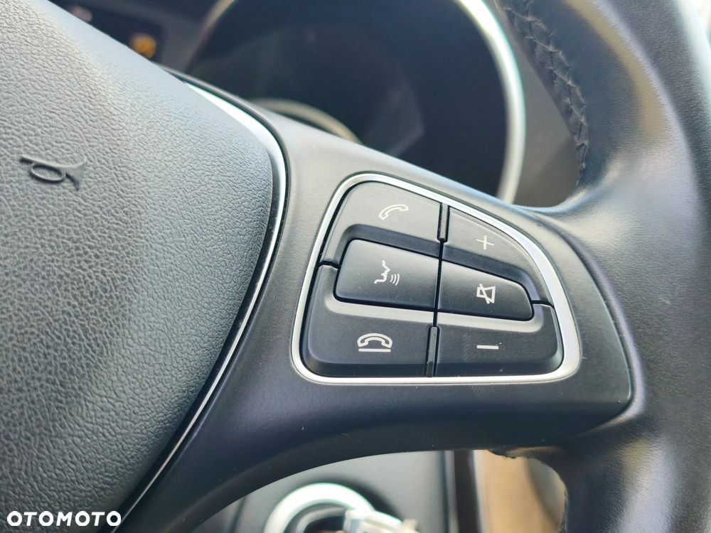 Mercedes-Benz Klasa C 200 (BlueTEC) d Avantgarde - 20