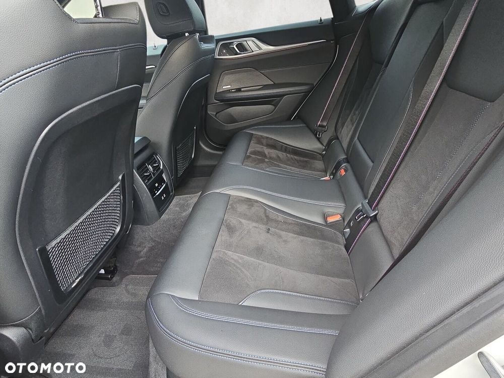 BMW Seria 4 420d xDrive mHEV sport - 29