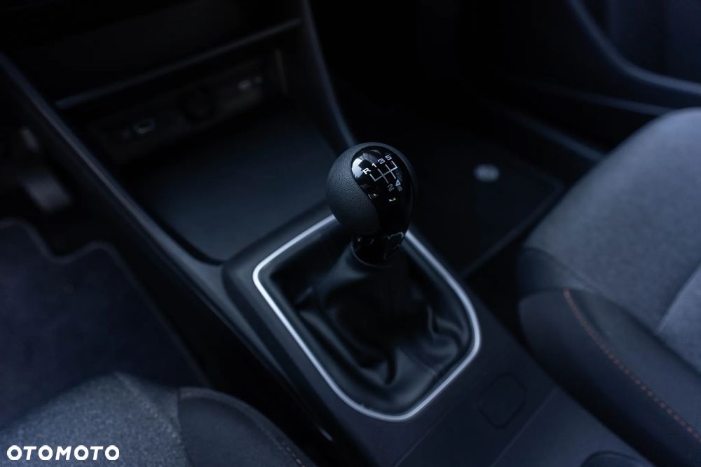MG MG3 1.5 Excite - 18