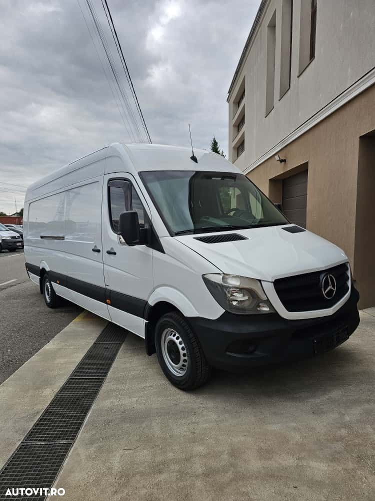 Mercedes-Benz Sprinter - 3