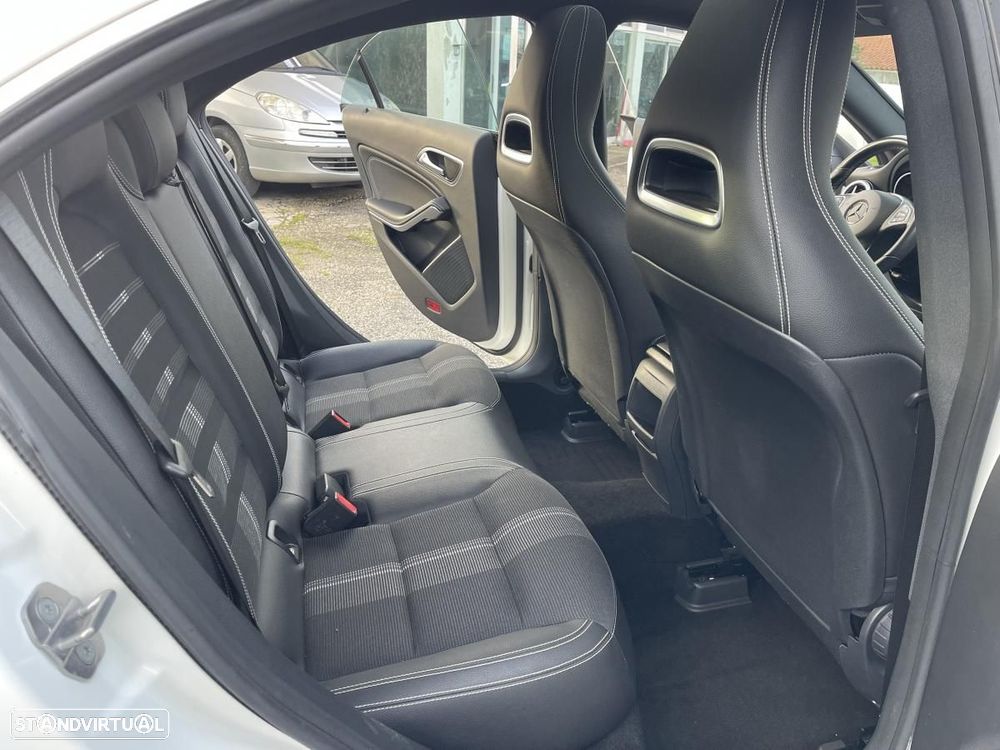 Mercedes-Benz CLA 180 d Peak Edition - 15