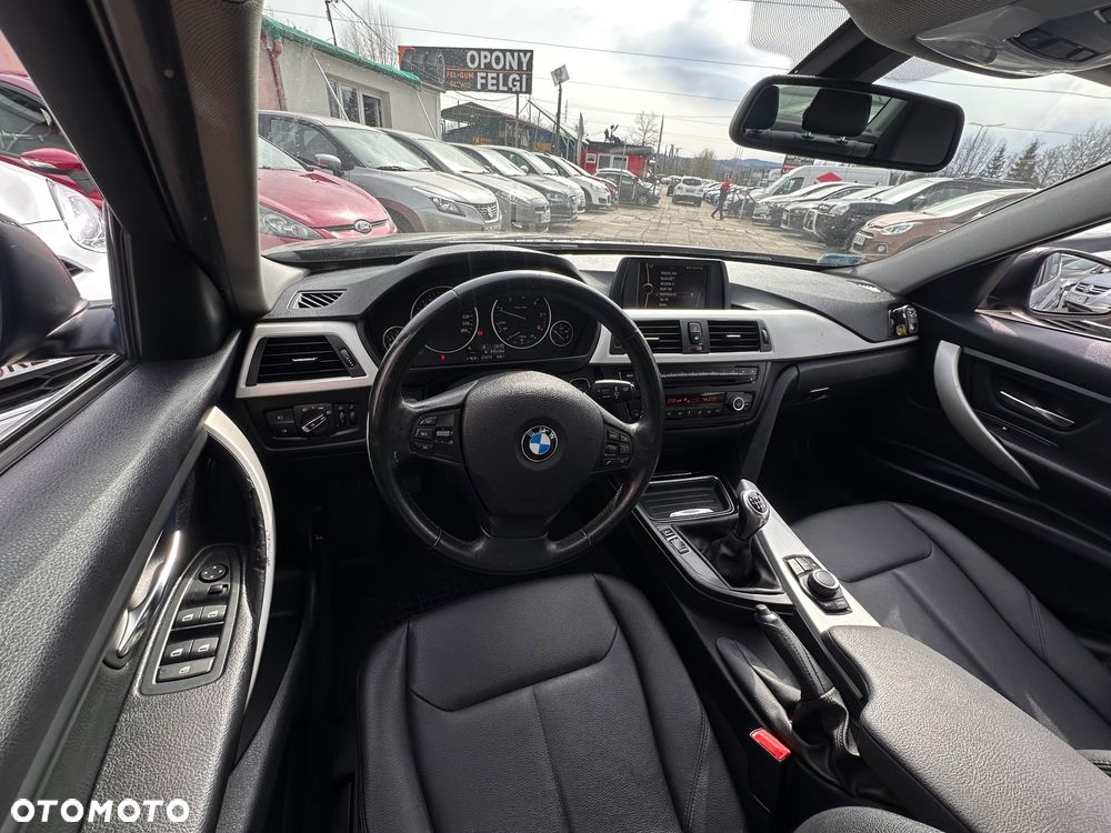 BMW Seria 3 318d Blue Performance Sport Line - 21