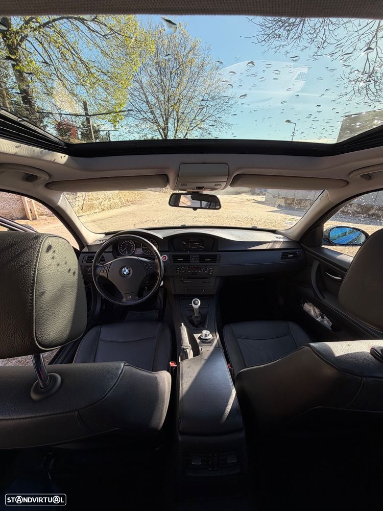 BMW 320 d xDrive DPF Edition Fleet - 4