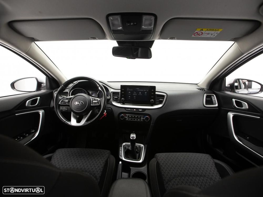 Kia Ceed 1.0 T-GDI Urban - 6