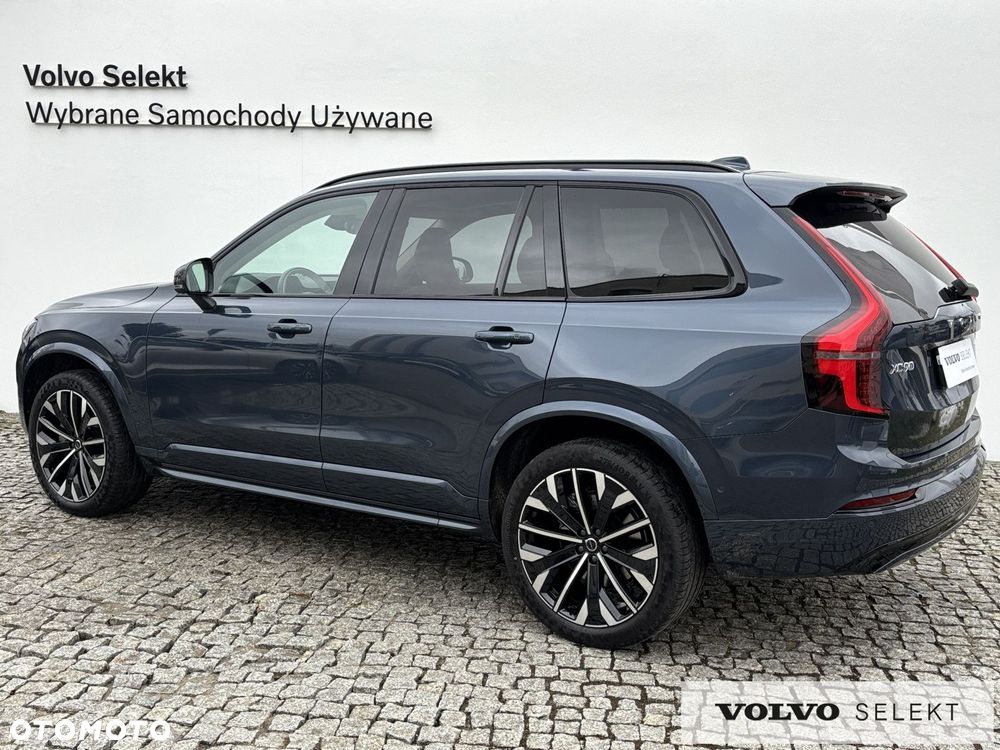 Volvo XC 90 - 4