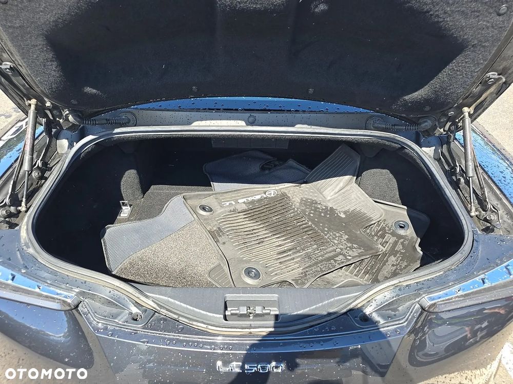 Lexus LC 500 - 12