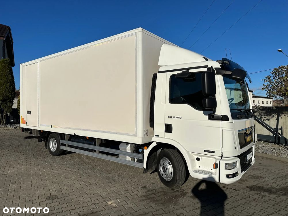 MAN TGL 12.220, Euro6 , Stan Idealny , Przebieg 118 tys Km , Winada +UDT - 19
