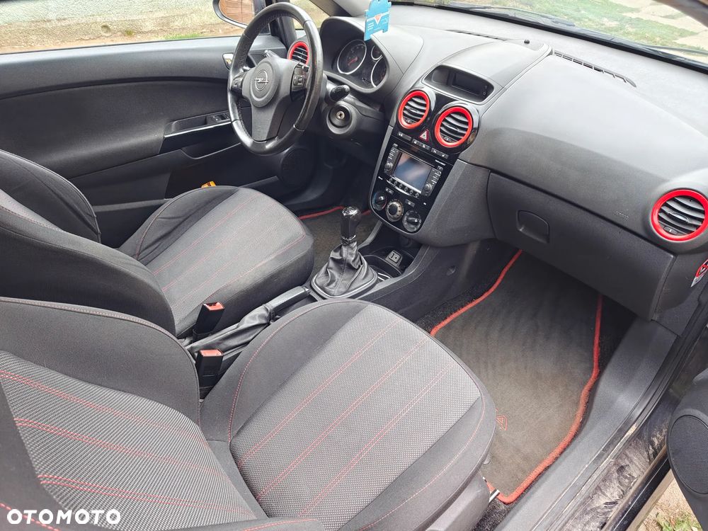 Opel Corsa 1.6 Turbo Color Edition - 8