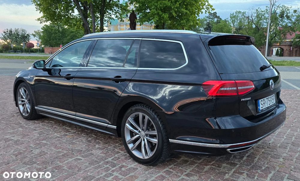 Volkswagen Passat - 19