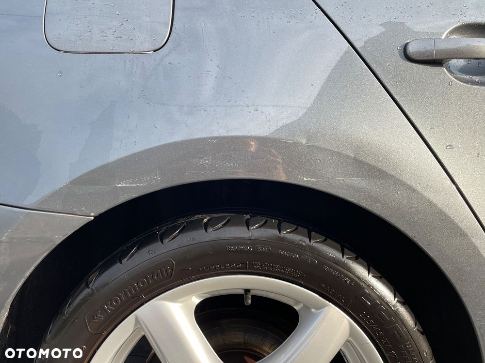 Volkswagen Jetta 1.6 TDI Highline - 9