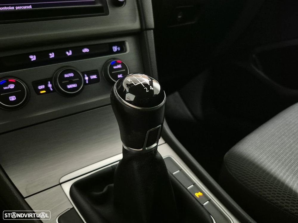 VW Golf Variant 1.6 TDi GPS Edition - 21