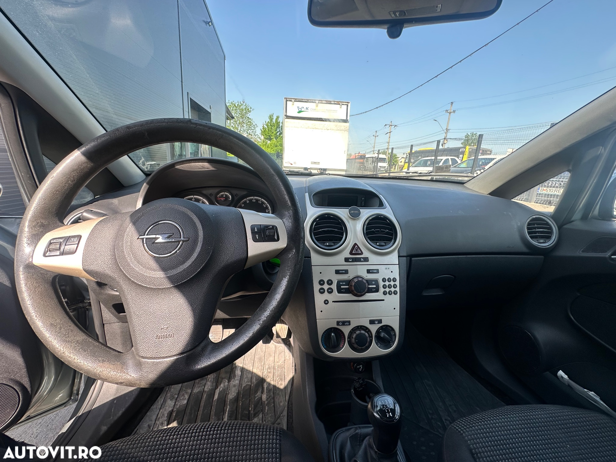 Opel Corsa 1.2 Essentia - 12
