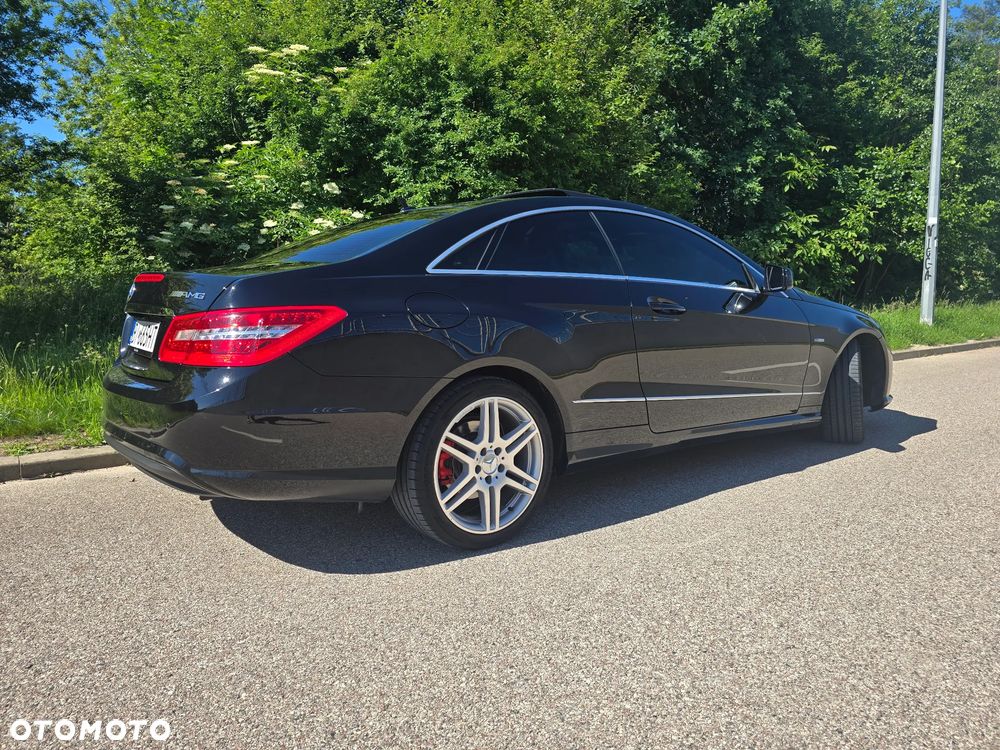 Mercedes-Benz Klasa E 220 CDI DPF BlueEFFICIENCY Automatik Elegance - 6