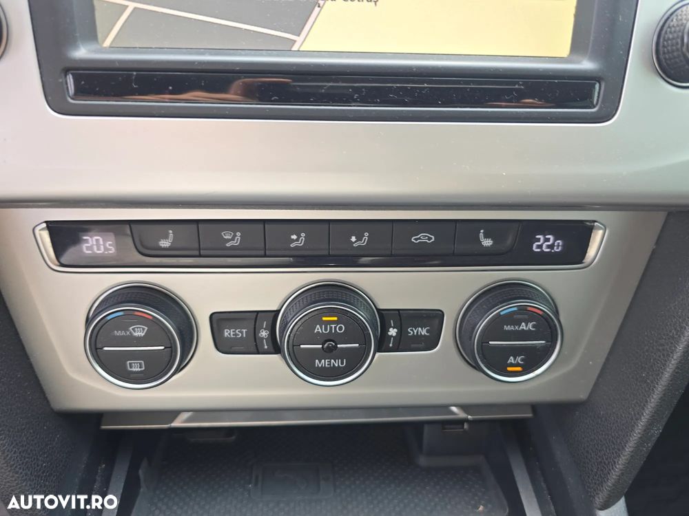 Volkswagen Passat 2.0 TDI (BlueMotion Technology) Comfortline - 27