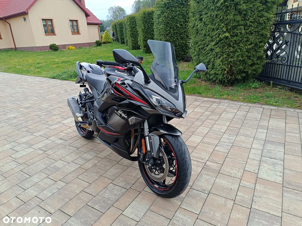 Kawasaki Ninja 1000 SX - 13