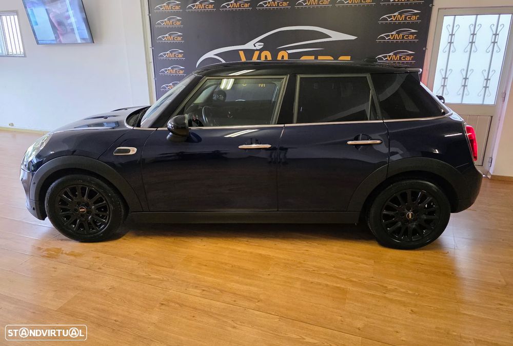 MINI 5 Portas Cooper D Auto - 7
