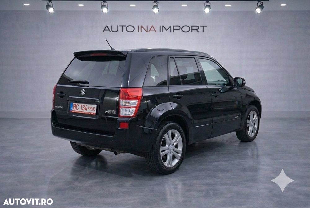 Suzuki Grand Vitara 1.9 DDiS Club - 2