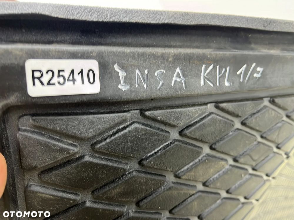 Tapicerka Opel Insignia A kombi 08-17r. wykładzina boczki bagażnika mata dywan osłona progu KOMPLET - 36