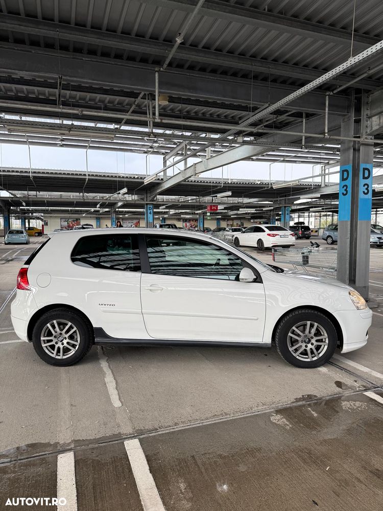 Volkswagen Golf 1.6 Trendline - 7