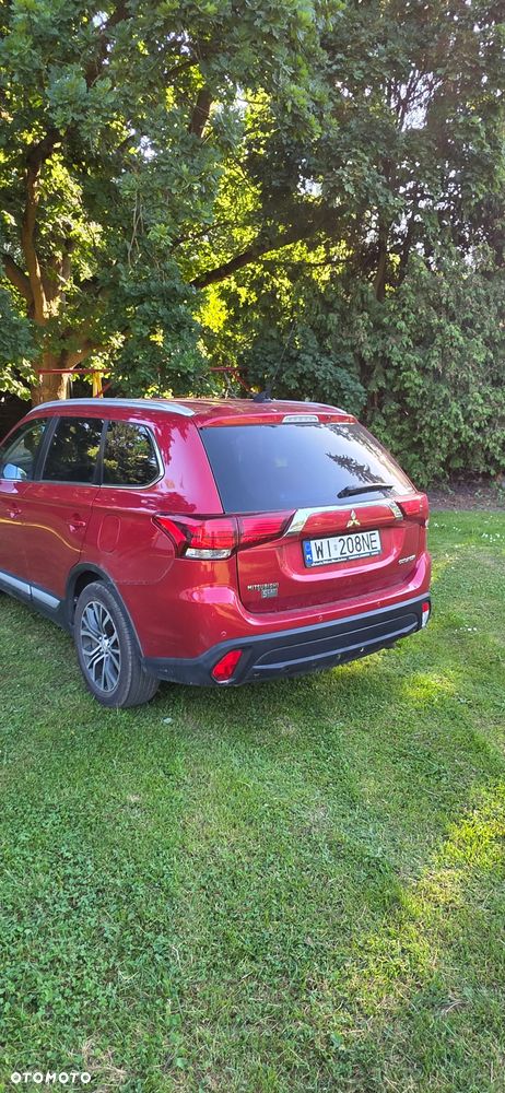 Mitsubishi Outlander 2.2 DI-D Intense + SDA 4WD - 2