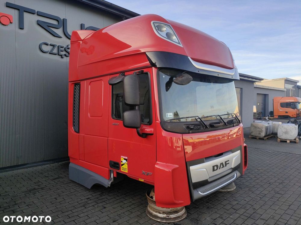 KABINA DAF XF 106 LIFT - 2