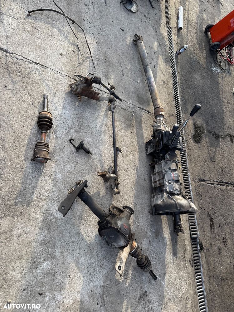 Caseta direcție bară capete de bară grup diferențial față planetara planetare ax punte față cardan cardane față ( mic ) spate ( mare ) Hyundai galoper 2 2004 25 td 105 cai grup raport 4.875 cod HB 104.102 104102 - 1