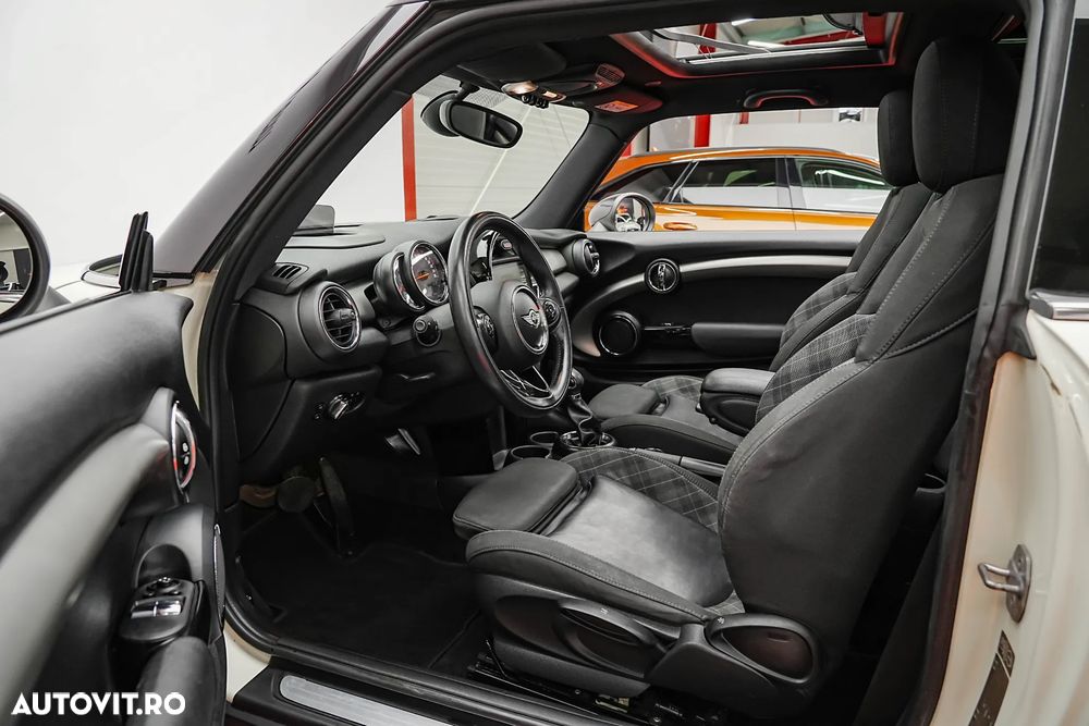 Mini Cooper - 2