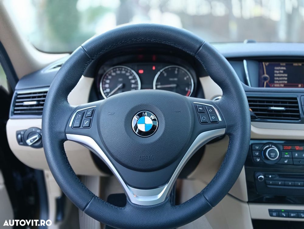 BMW X1 xDrive20d Aut. Sport Line - 7