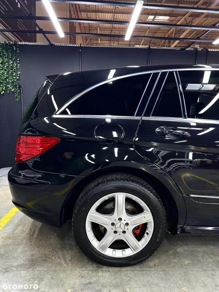 Mercedes-Benz Klasa R 500 4-Matic - 29