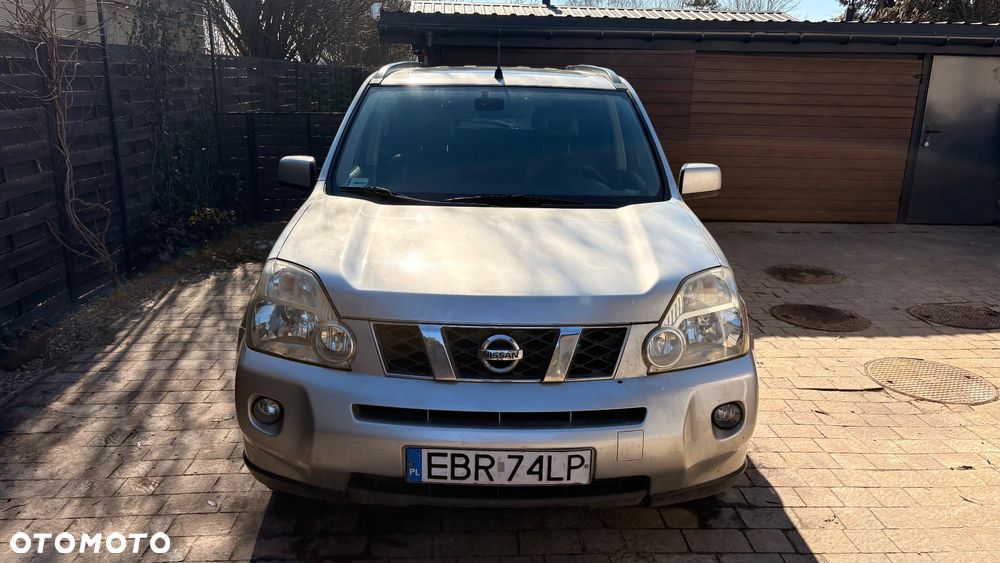 Nissan X-Trail - 1