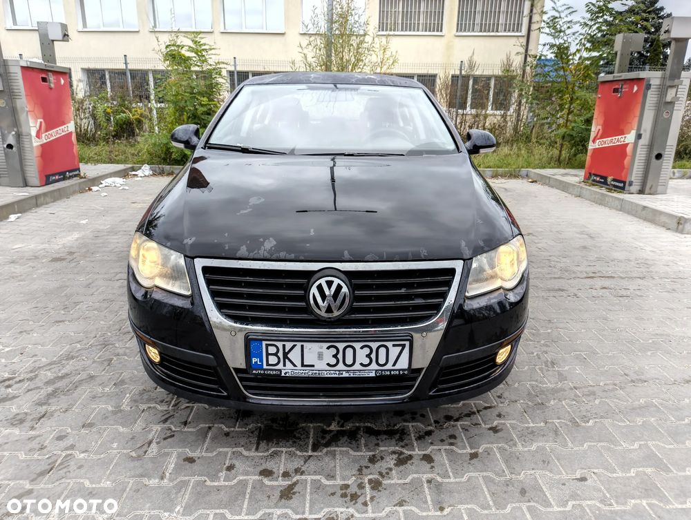 Volkswagen Passat 2.0 TDI DPF BlueMot Comfortline - 6