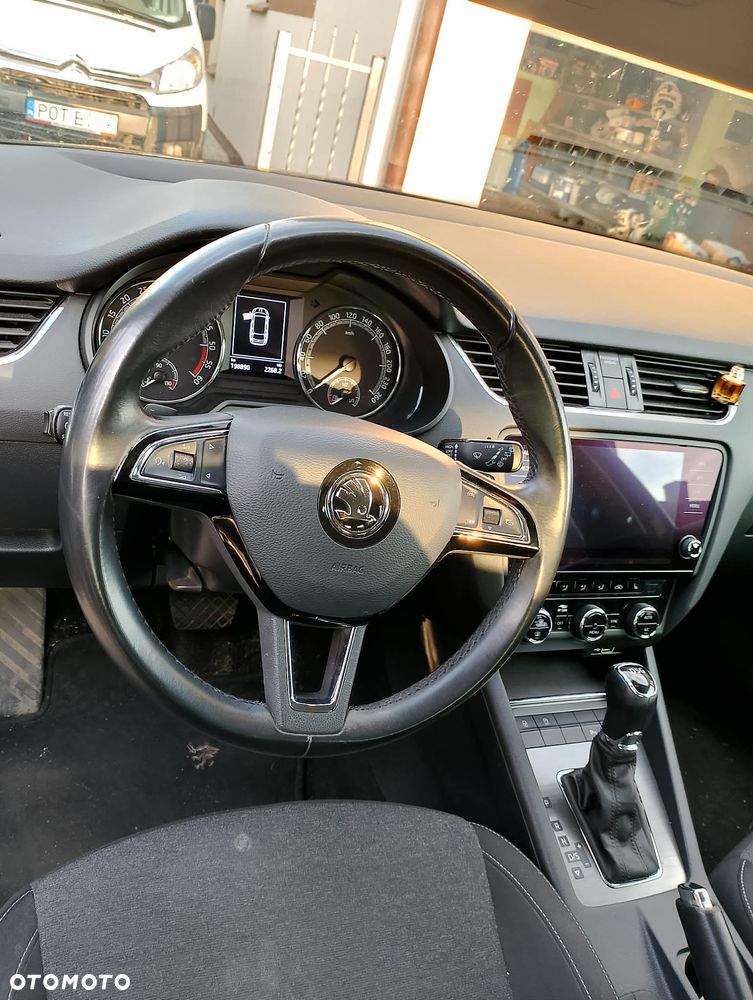 Skoda Octavia 2.0 TDI DSG Soleil - 12