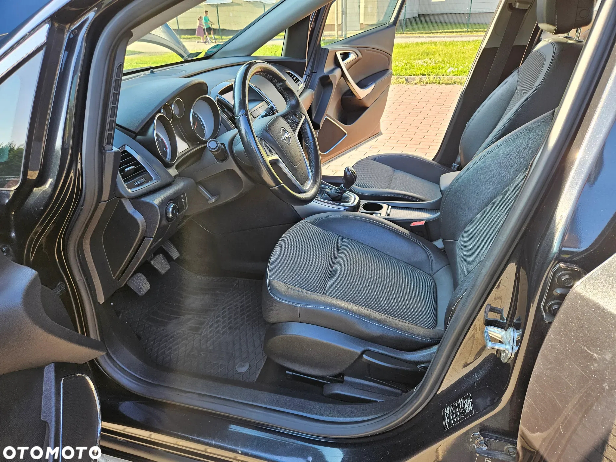 Opel Astra 1.7 CDTI DPF Sports Tourer - 8
