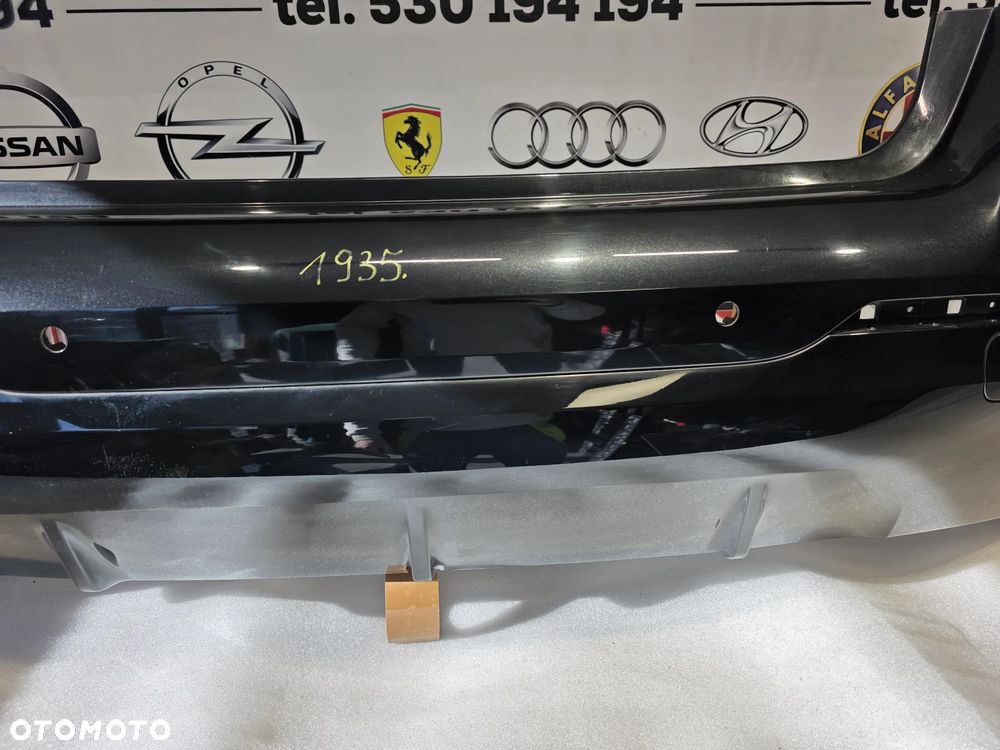 BMW 1 F40 19- M-PAKIET ZDERZAK TYLNY TYLNI TYŁ NA 4xPDC KOLOR CZARNY METALIK NR 51128070949 + 51128070950 NR AUKCJI NZ1935 - 12