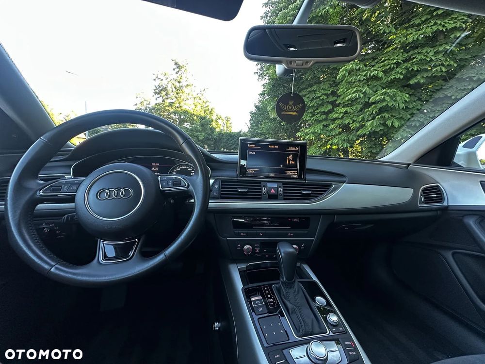 Audi A6 Avant 2.0 TDI ultra S tronic - 28